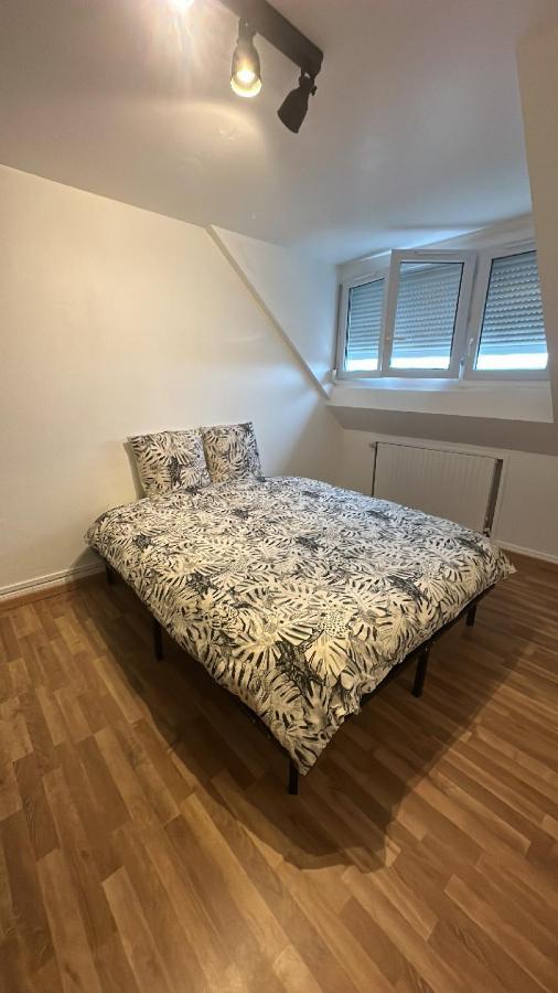 Appartement Calme, Spacieux Et Chic En Centre Ville ! Calais Zewnętrze zdjęcie