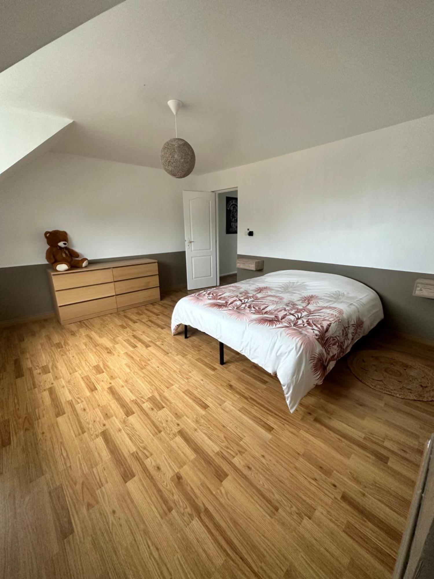 Appartement Calme, Spacieux Et Chic En Centre Ville ! Calais Zewnętrze zdjęcie